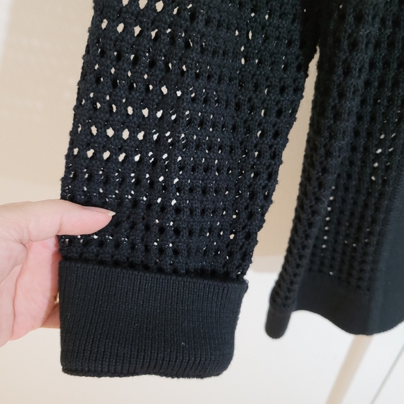 Nipon Boutique Crochet Look Knit Open Front Cardigan - size Small - Picture 4 of 6